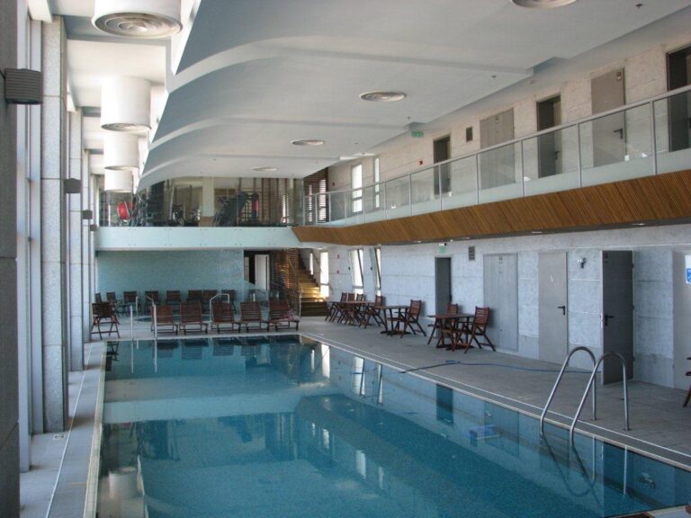swimming pool - עותק