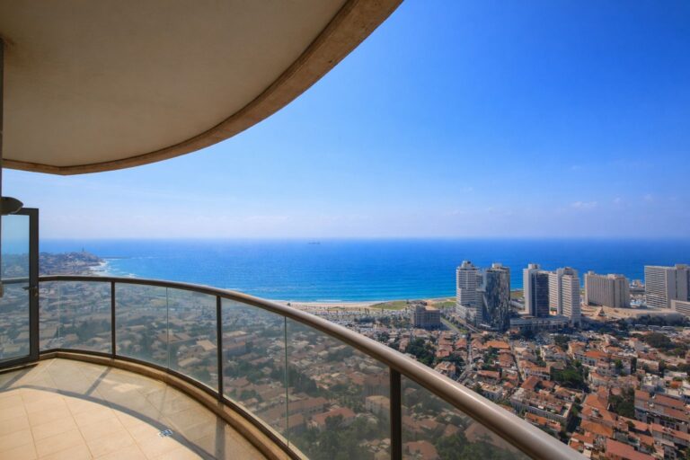 WhatsApp Image 2026-01-11 at 22.52